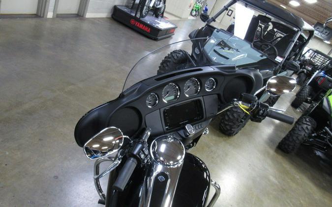 2022 Harley-Davidson® FLHT - Electra Glide® Standard