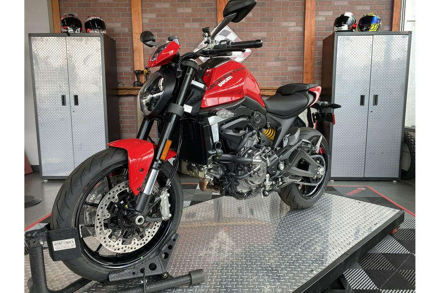 2024 Ducati Monster Plus - Demo