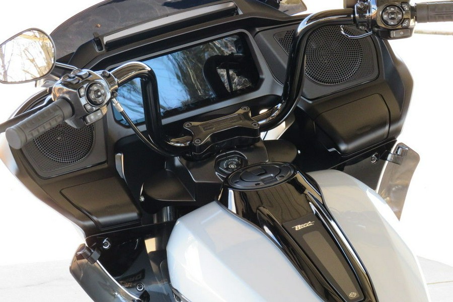 2024 Harley-Davidson® FLTRX - Road Glide®