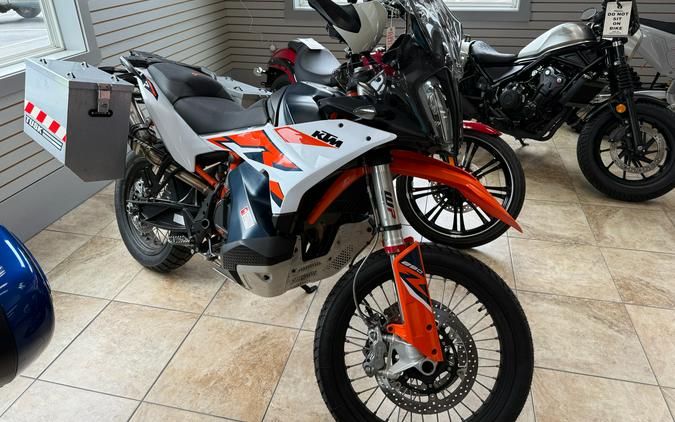 2023 KTM 890 Adventure R