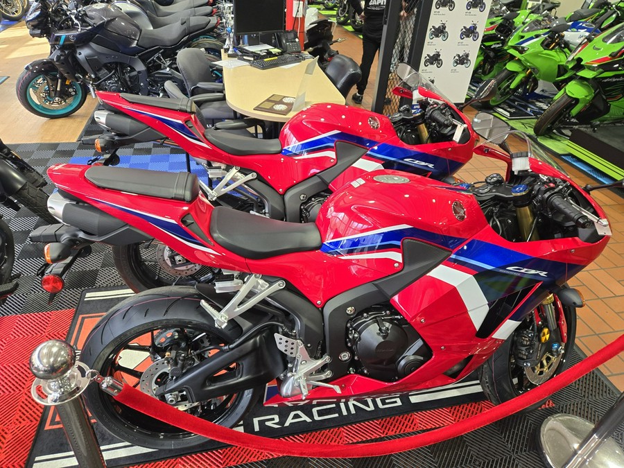 2024 Honda CBR600RR ABS