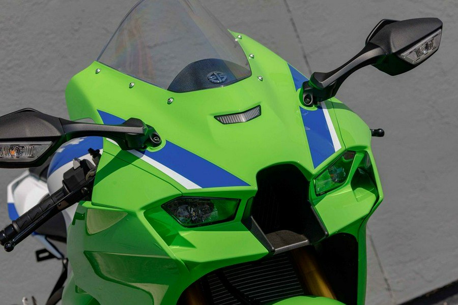 2024 Kawasaki Ninja® ZX™-10R 40th Anniversary Edition ABS