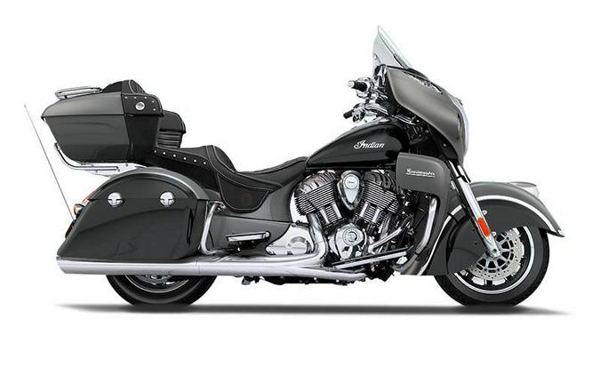 2016 Indian Motorcycle® Roadmaster® Steel Gray and Thunder Black