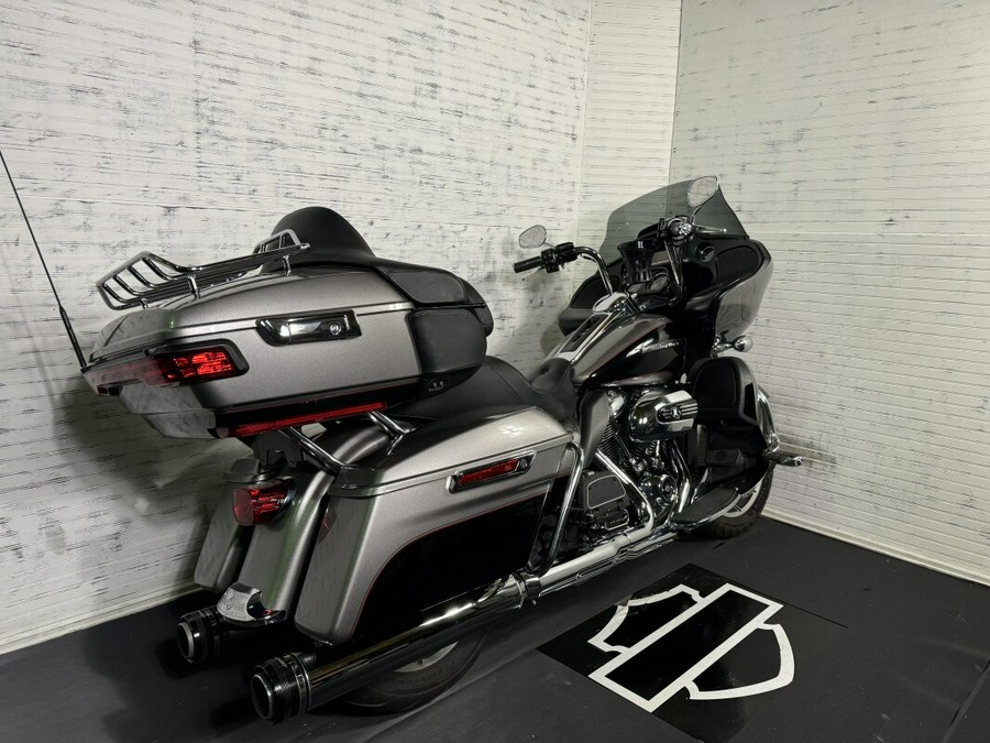 2017 Harley-Davidson Road Glide Ultra w/ Stage 2 Engine!