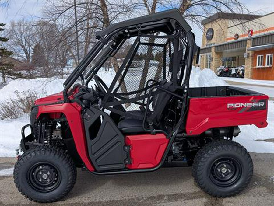 2025 Honda Pioneer 520