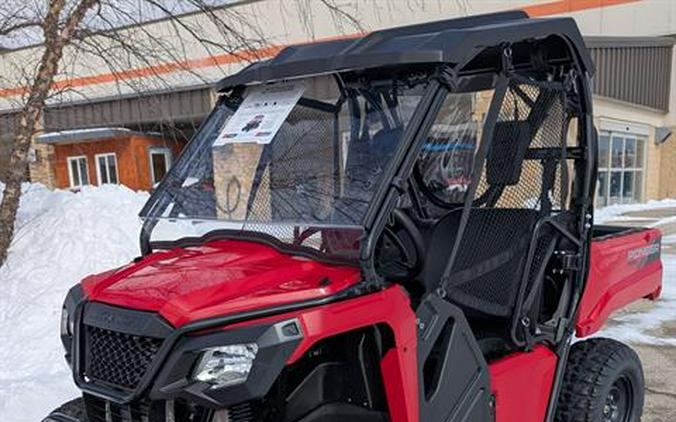 2025 Honda Pioneer 520