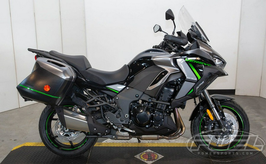 2025 Kawasaki Versys 1100 SE LT ABS