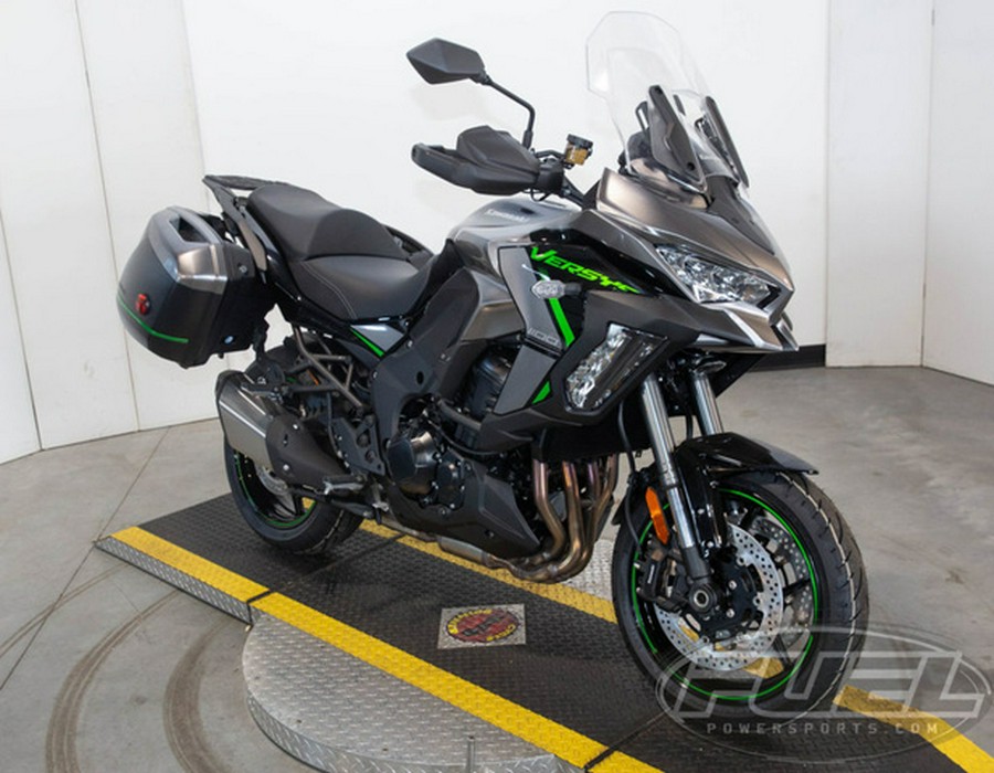 2025 Kawasaki Versys 1100 SE LT ABS