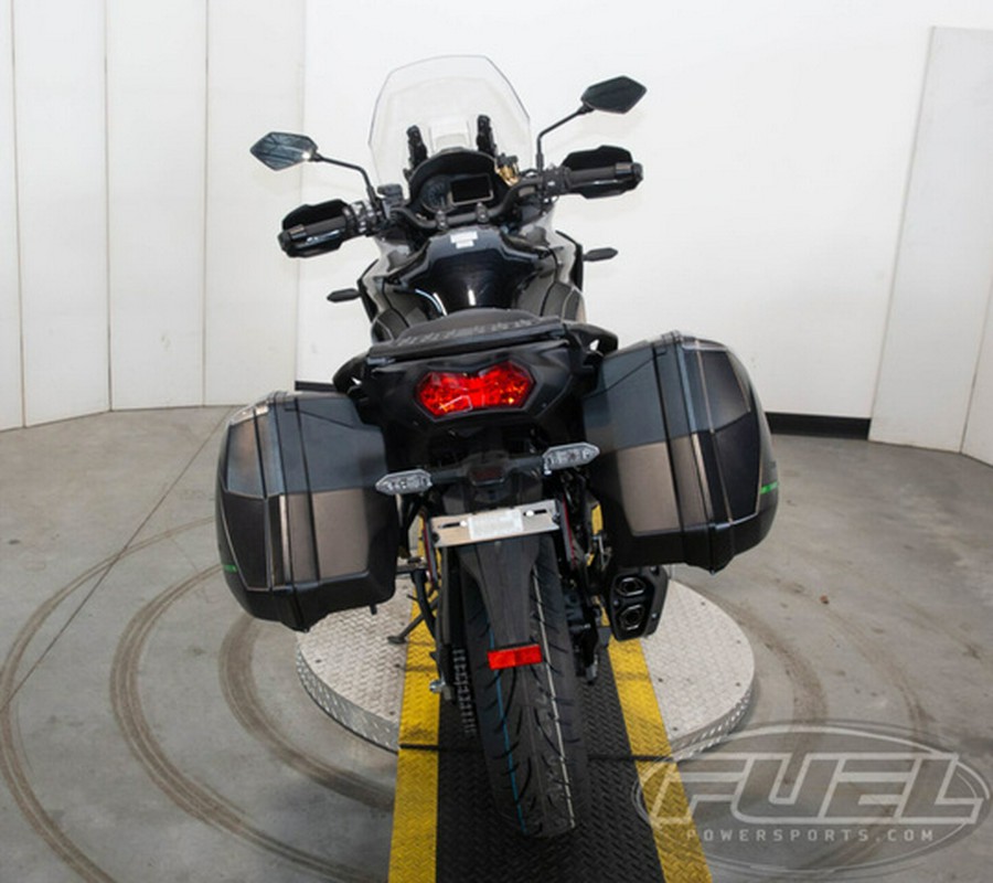 2025 Kawasaki Versys 1100 SE LT ABS