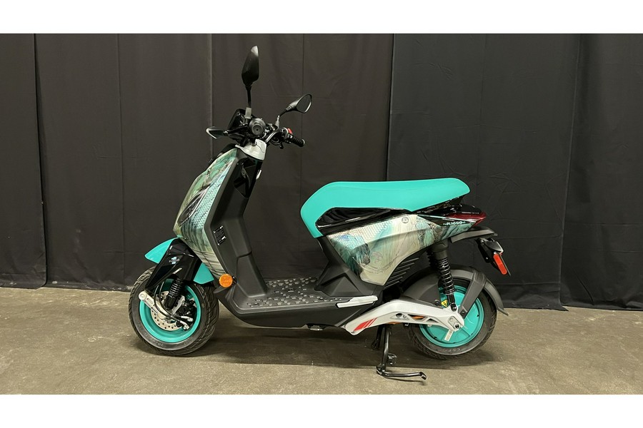 2022 Piaggio Piaggio 1 Active Feng Chen Wang