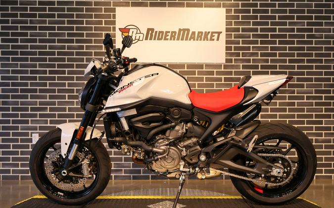 2025 Ducati Monster 937