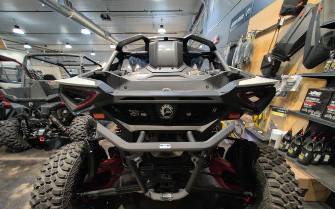 2025 Can-Am Maverick R MAX