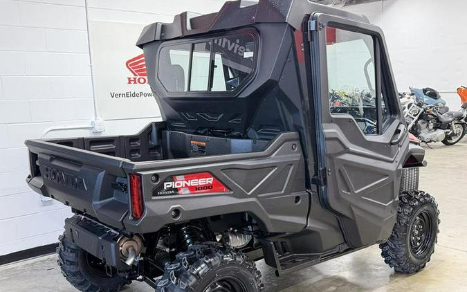2025 Honda® Pioneer 1000