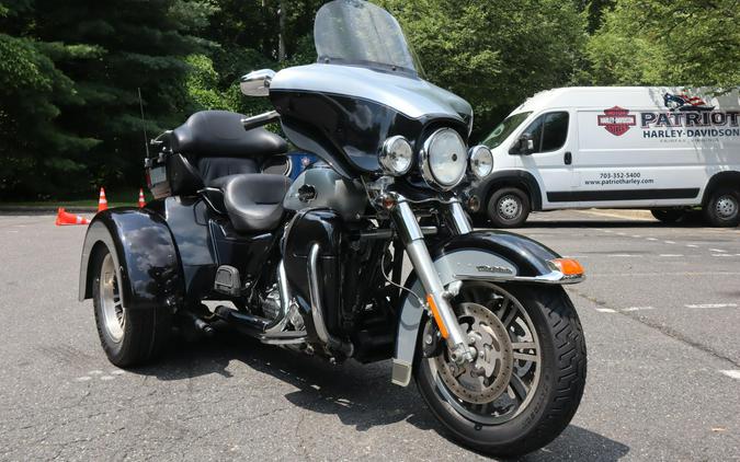 2013 Harley-Davidson Tri Glide Ultra Classic FLHTCUTG