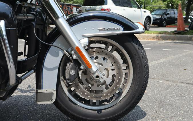 2013 Harley-Davidson Tri Glide Ultra Classic FLHTCUTG