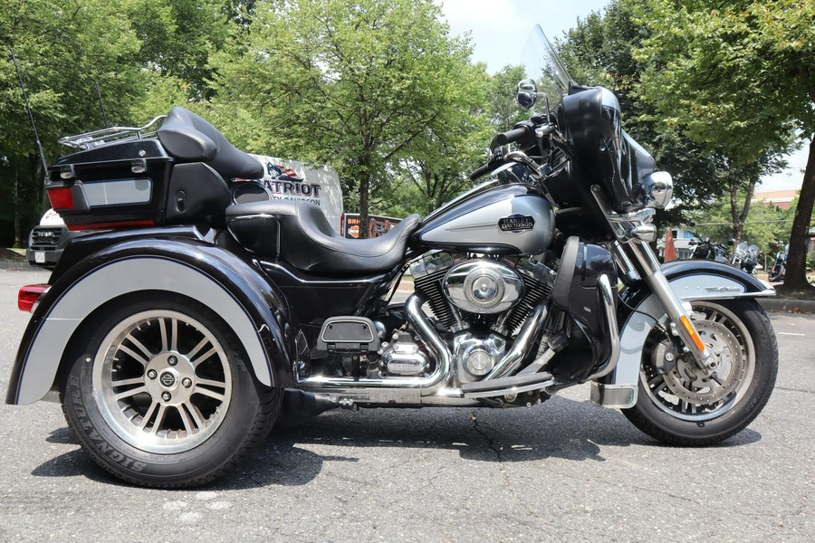2013 Harley-Davidson Tri Glide Ultra Classic FLHTCUTG