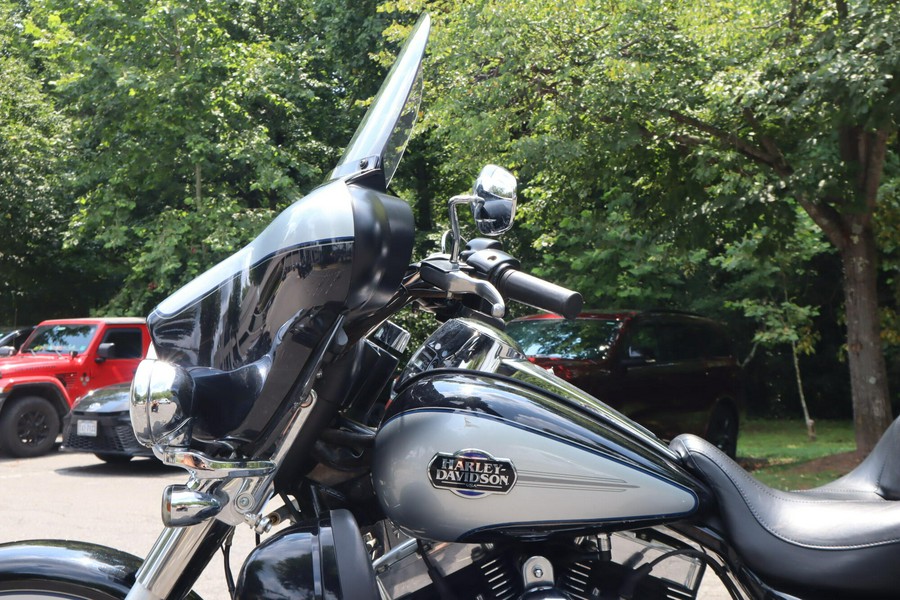2013 Harley-Davidson Tri Glide Ultra Classic FLHTCUTG