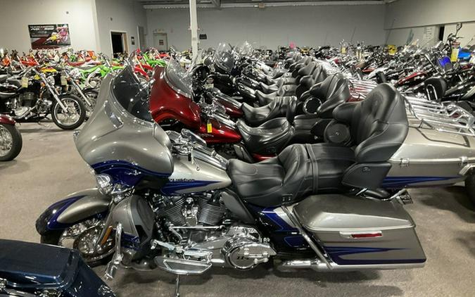 2017 Harley-Davidson FLHTKSE - CVO Limited