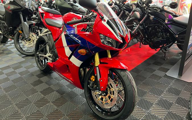 2024 Honda CBR600RR