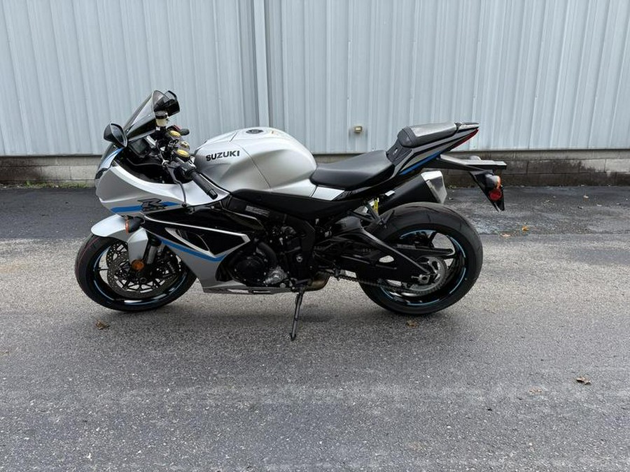 2025 Suzuki GSX-R1000