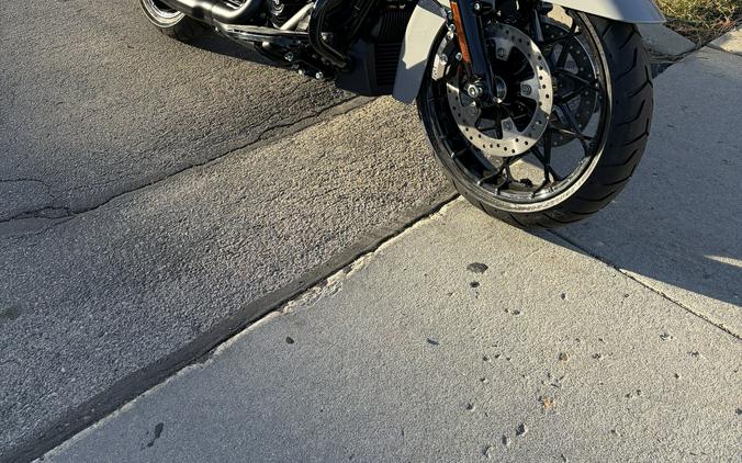 2025 Harley-Davidson Road King® Special
