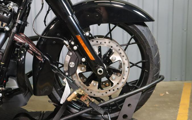 2024 Harley-Davidson Road King FLHXS