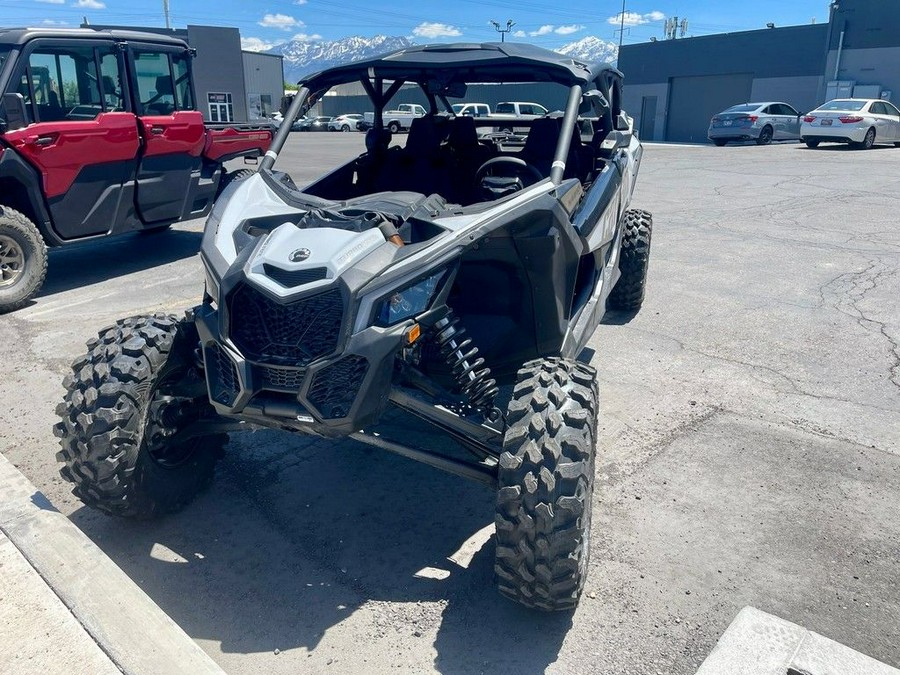 2024 Can-Am® Maverick X3 MAX RS Turbo RR Catalyst Gray