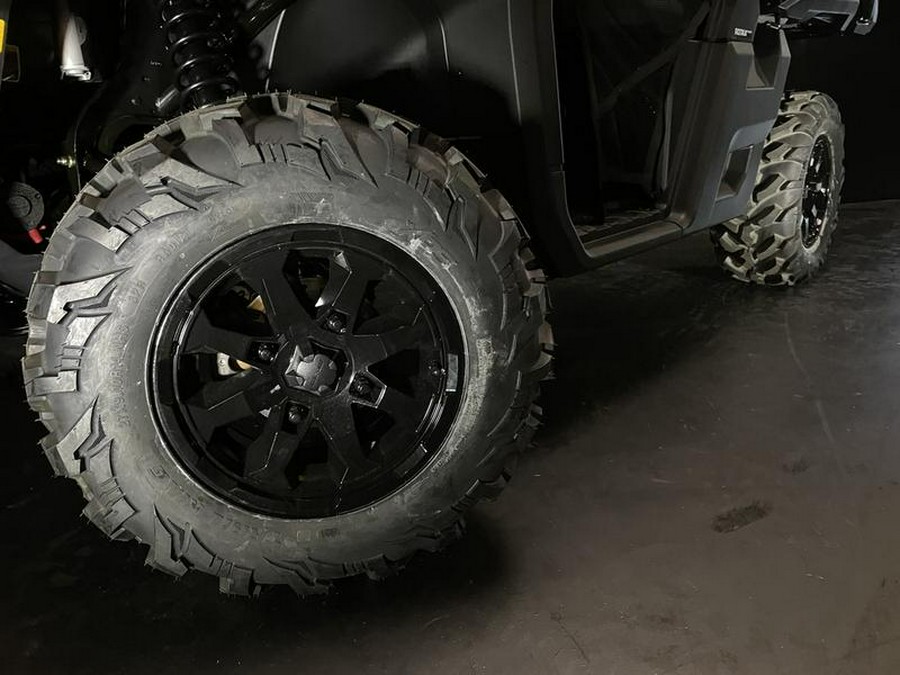 2025 Can-Am® Defender XT HD10