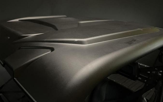 2025 Can-Am® Defender XT HD10