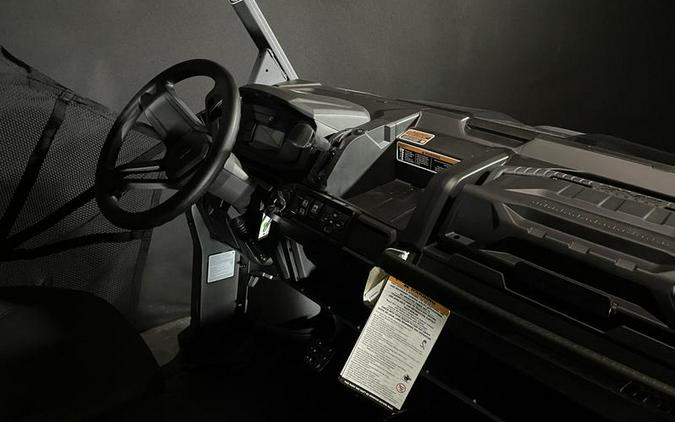 2025 Can-Am® Defender XT HD10