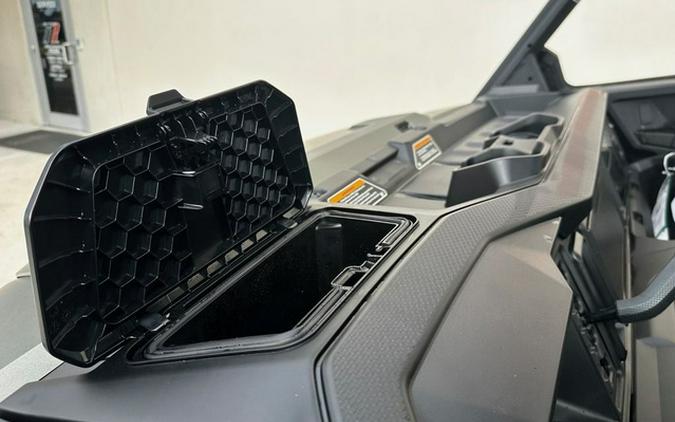 2026 Can-Am Defender X Mr HD11 With Half-Doors