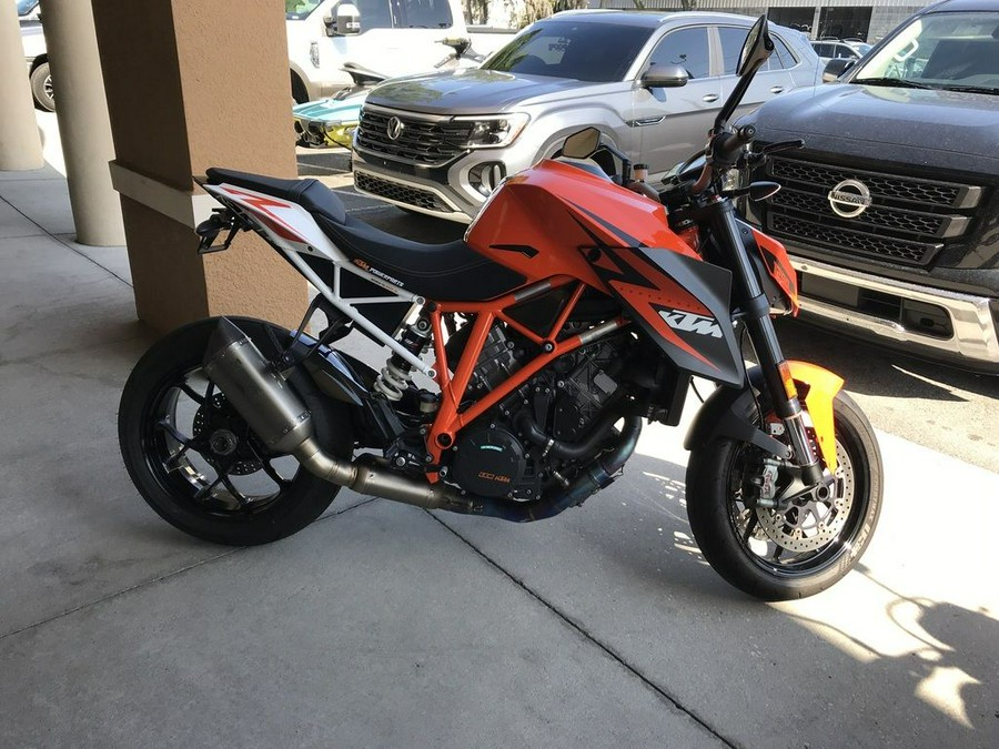 2015 KTM 1290 Super Duke R ABS