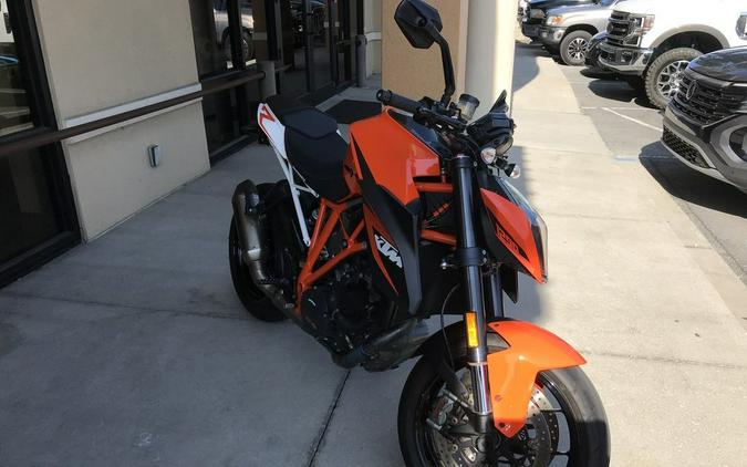 2015 KTM 1290 Super Duke R ABS