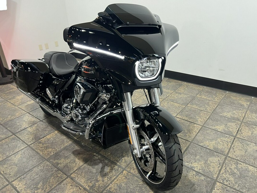 FLHX 2024 Street Glide®