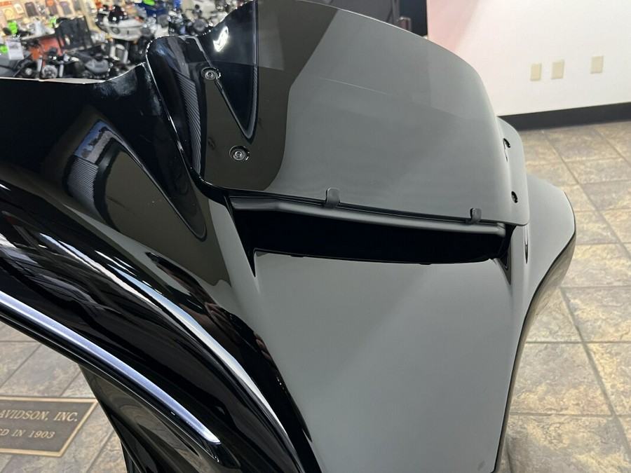 FLHX 2024 Street Glide®