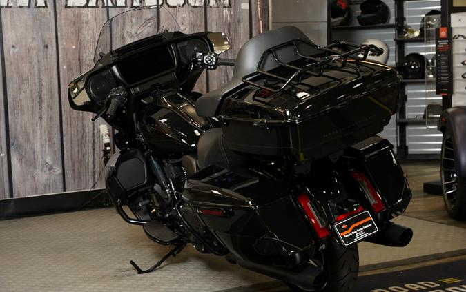 New 2025 Harley-Davidson Street Glide Ultra Motorcycle For Sale In Raleigh, North Carolina