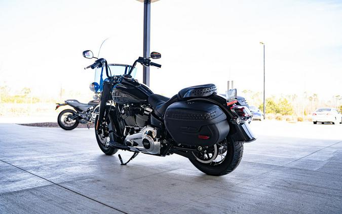 2026 Harley-Davidson® FLHC - Heritage Classic