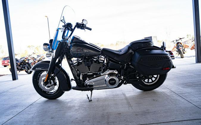 2026 Harley-Davidson® FLHC - Heritage Classic