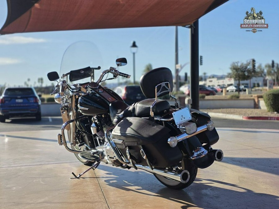 2002 Harley-Davidson® FLHRC - Road King® Classic