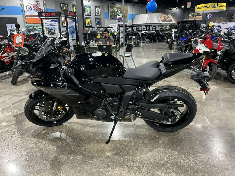 2026 Yamaha YZF-R7