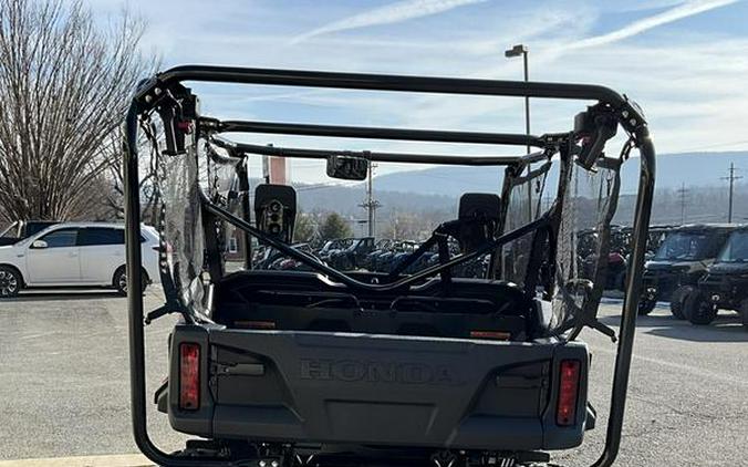 2025 Honda® Pioneer 1000-5 Deluxe