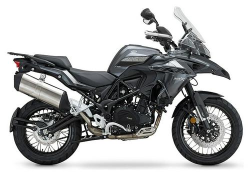 2021 Benelli TRK502X Review (14 Fast Facts for Adventure Touring)