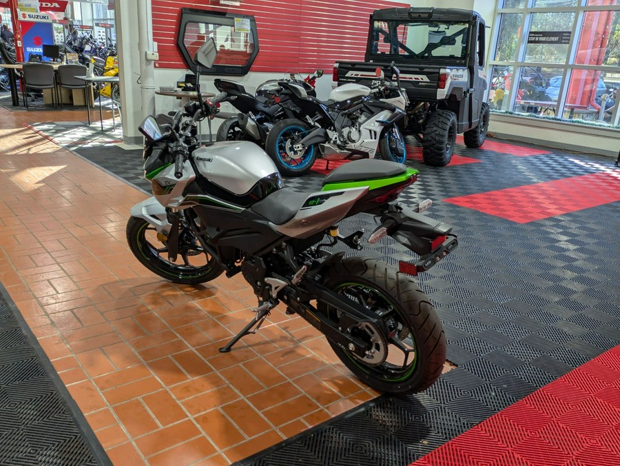 2024 Kawasaki Z e-1 ABS