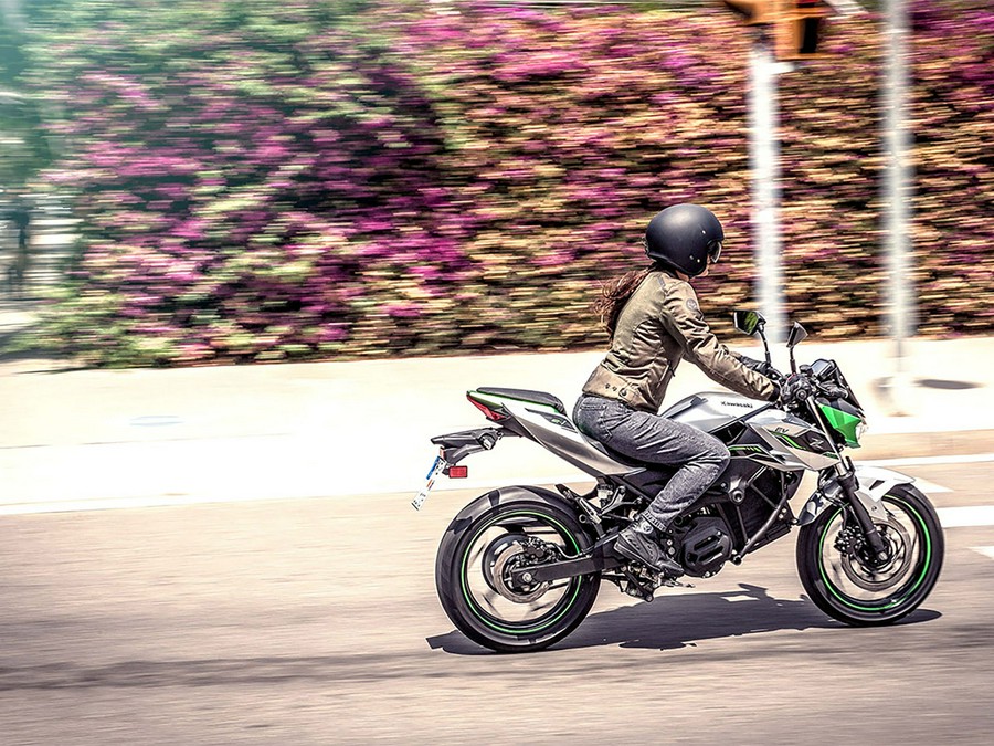 2024 Kawasaki Z e-1 ABS