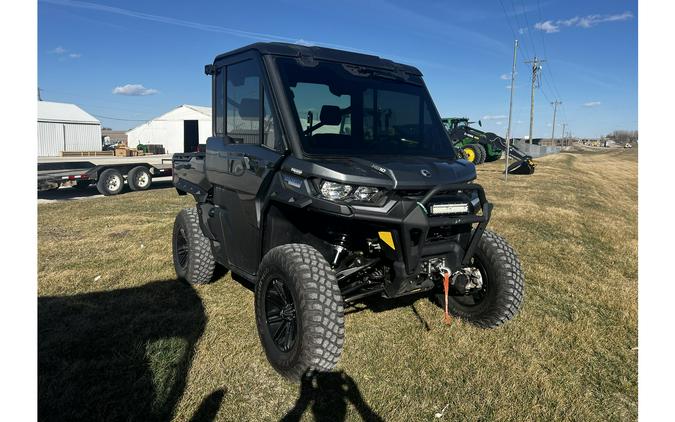 2022 Can-Am Defender Limited HD10