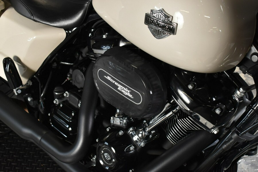 2022 Harley-Davidson Street Glide Special