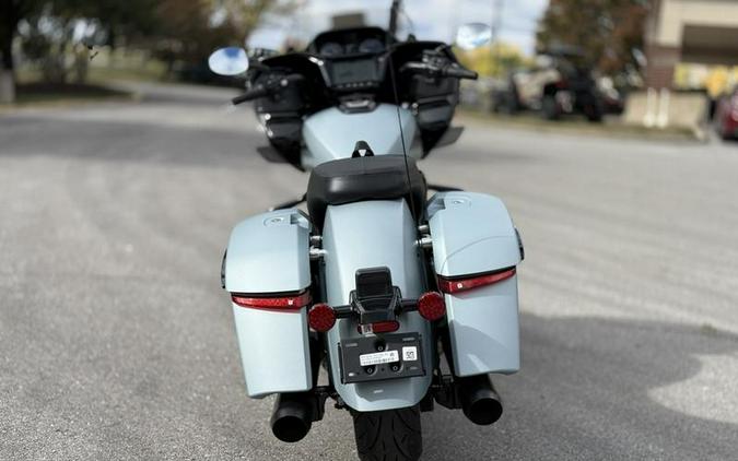 2025 Indian Motorcycle® Challenger® Dark Horse® 112 Frost Silver Smoke