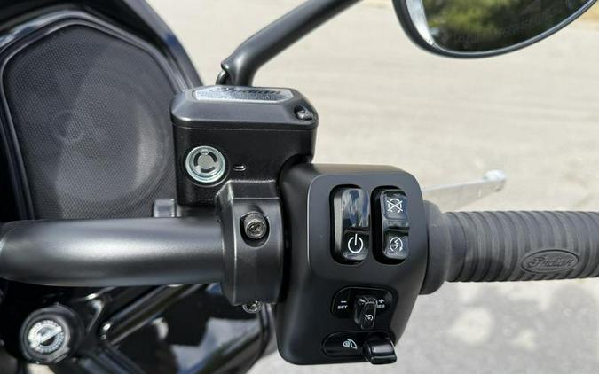 2025 Indian Motorcycle® Challenger® Dark Horse® 112 Frost Silver Smoke