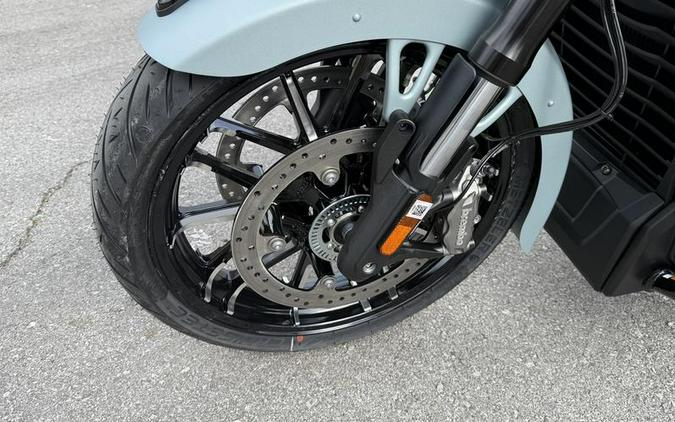 2025 Indian Motorcycle® Challenger® Dark Horse® 112 Frost Silver Smoke