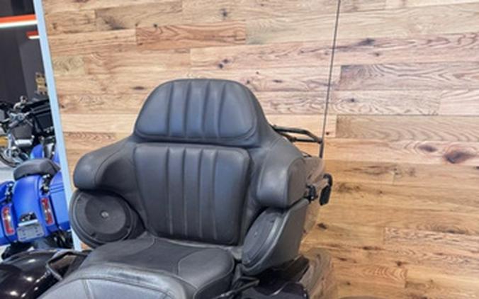 2021 Harley-Davidson FLHTCUTGSE - CVO Tri Glide